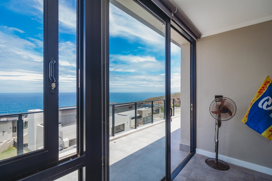 4 Bedroom Property for Sale in Le Grand Golf Estate Western Cape